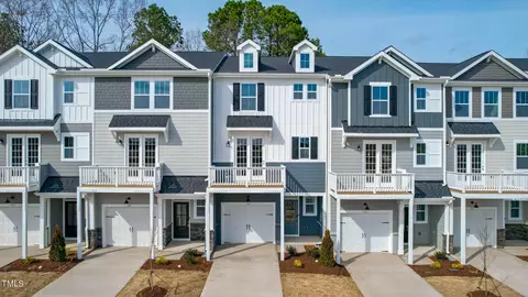 149 Sugar Run Dr #36, Fuquay Varina, NC 27526