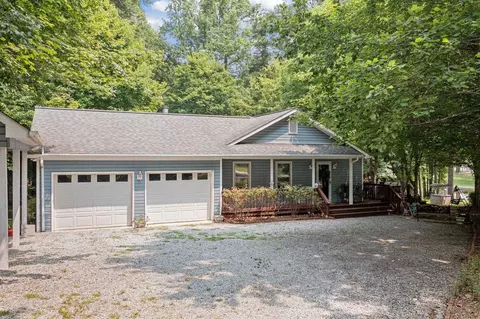 114 Cottage Ln, Leasburg, NC 27291