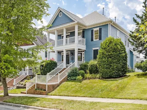 405 Parkview Cres, Chapel Hill, NC 27516