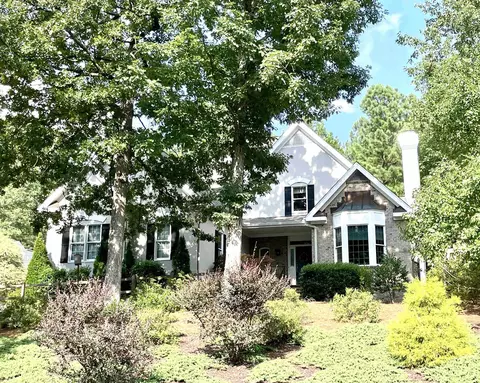 425 Nottingham Dr, Chapel Hill, NC 27517