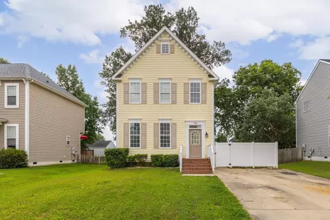 324 Mccarthy Dr, Clayton, NC 27527