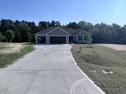 431 Touchdown Way, Benson, NC 27504 photo 2