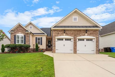 8129 Crookneck Dr, Angier, NC 27501