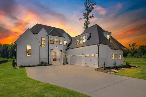 6112 Morning Glory Dr, Raleigh, NC 27603