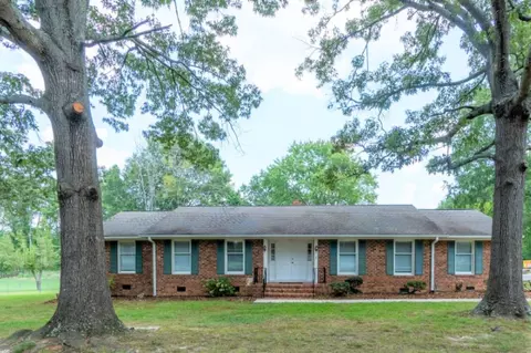 1803 Harriet Dr, Burlington, NC 27215