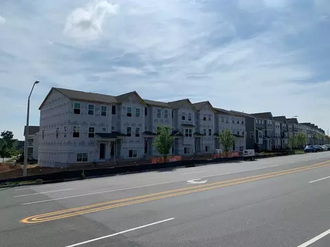 6654 Perry Crk #1218, Raleigh, NC 27616