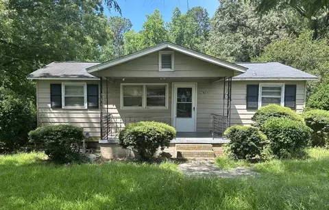 192 Willett Rd, Sanford, NC 27332