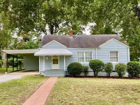 210 Dennis Ave, Raleigh, NC 27604
