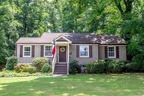 418 N King Charles Rd, Raleigh, NC 27610