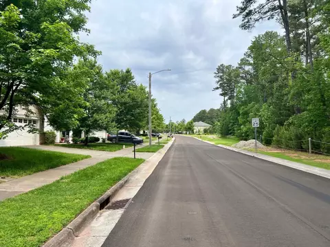 637 Conover Rd, Durham, NC 27703 photo 3