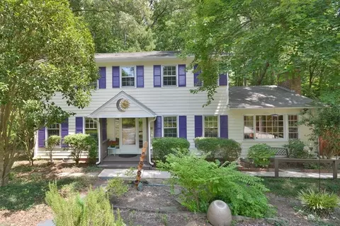 503 Landerwood Ln, Chapel Hill, NC 27517