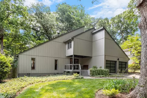 4212 Wingate Dr, Raleigh, NC 27609