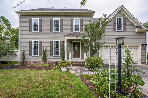70 Sleepy Creek Dr, Clayton, NC 27520