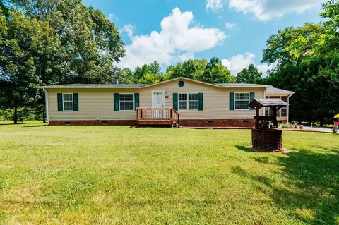 291 Lowe Rd, Madison, NC 27025 photo 1