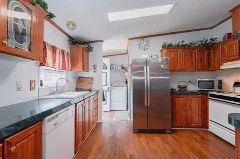 291 Lowe Rd, Madison, NC 27025 photo 6
