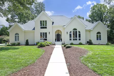 100 Grey Bridge Row, Cary, NC 27513