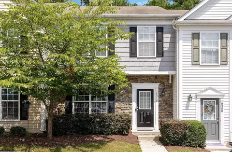 8310 Clasara Cir, Raleigh, NC 27613