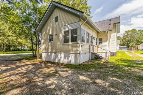 400 S 13th St, Erwin, NC 28339 photo 27