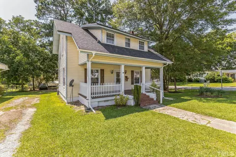 400 S 13th St, Erwin, NC 28339 photo 1