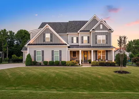 217 Misty Moonlight Dr, Willow Spring, NC 27592 photo 2