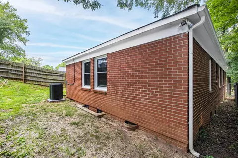 117 Waldrop St, Raleigh, NC 27610 photo 41