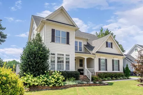 1932 Combine Cir, Apex, NC 27502