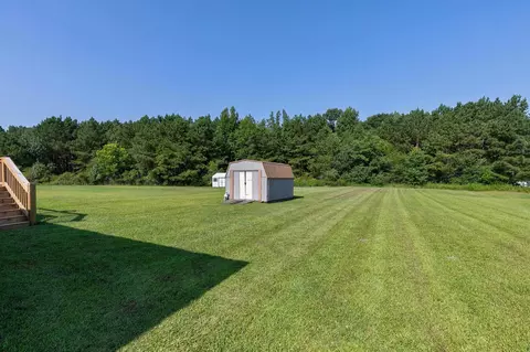 8308 Creek Rd, Willow Springs, NC 27592 photo 6
