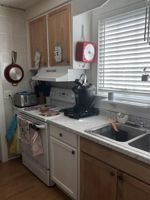 3912 Cheek Rd, Durham, NC 27704 photo 6