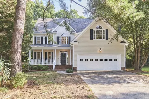 3005 Staffield Ln, Chapel Hill, NC 27516