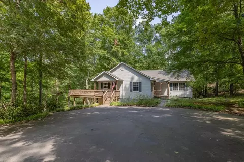 294 Davis Dr, Boydton, VA 23917