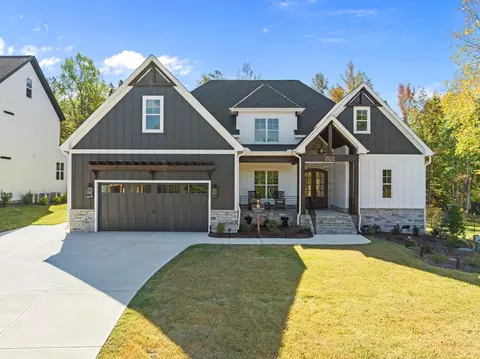 202 Red Cardinal Ct, Youngsville, NC 27596