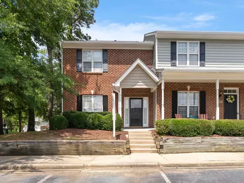8706 Leeds Forest Ln, Raleigh, NC 27615