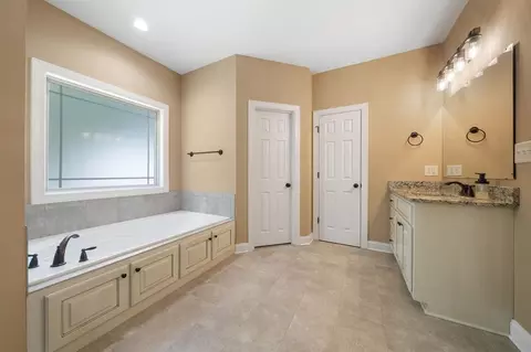 10867 Destiny Ln, Middlesex, NC 27557 photo 10