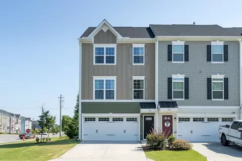 1101 Platform Dr, Apex, NC 27502 photo 2