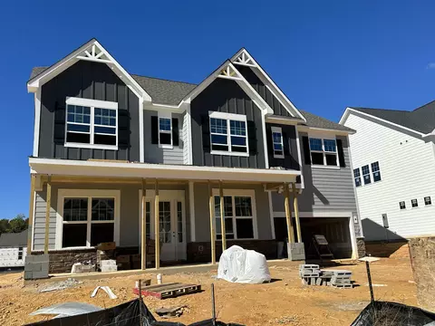 124 Southerland Shire Ln SE #212, Holly Springs, NC 27540