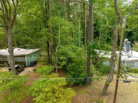 2713 Ashley St, Durham, NC 27704 photo 2