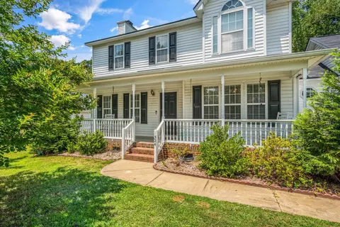 1324 Woodline Dr, Raleigh, NC 27603