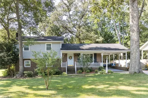 4112 Willow Oak Rd, Raleigh, NC 27604