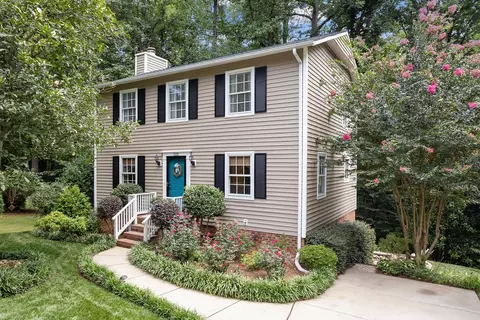 1525 Aridith Ct, Cary, NC 27511