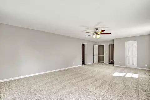 1005 E Maplewood Dr, Benson, NC 27504 photo 21