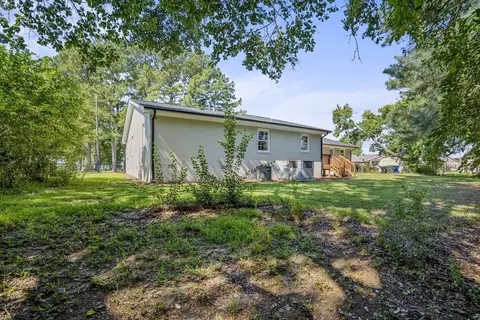 1005 E Maplewood Dr, Benson, NC 27504 photo 29