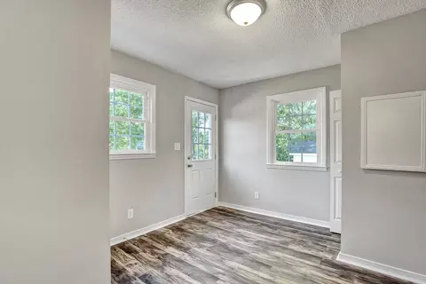 1005 E Maplewood Dr, Benson, NC 27504 photo 14