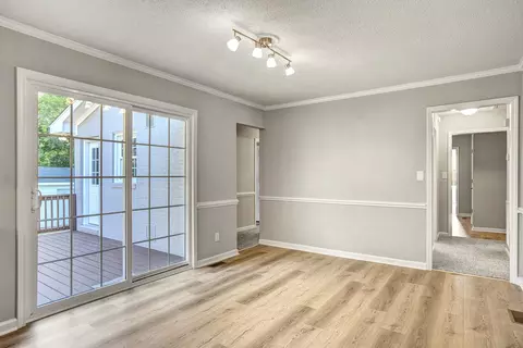 1005 E Maplewood Dr, Benson, NC 27504 photo 13
