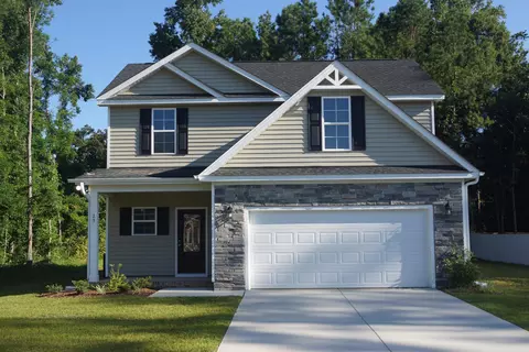 23 Nectar Ln, Bunnlevel, NC 28323