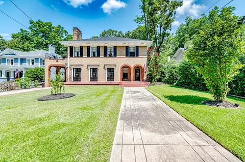 506 Summitt Dr, Sanford, NC 27330