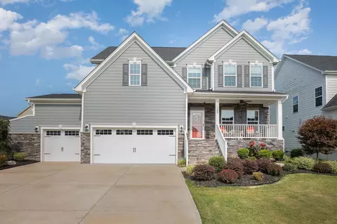 105 Devon Fields Dr, Holly Springs, NC 27540