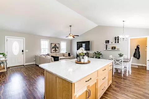 44 Beasley Estates Dr, Benson, NC 27504 photo 8