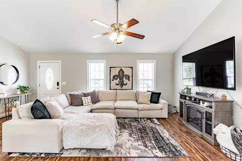 44 Beasley Estates Dr, Benson, NC 27504 photo 11