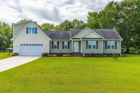 44 Beasley Estates Dr, Benson, NC 27504 photo 3