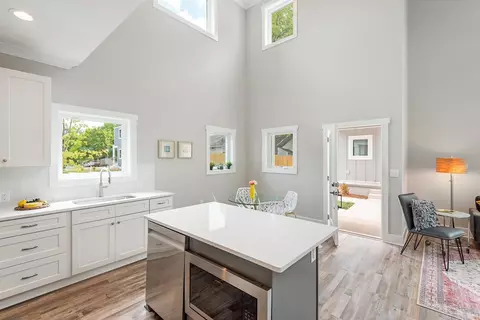 711 Drew St, Durham, NC 27701 photo 9
